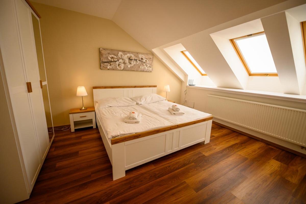U Krale - 2 Apartment *