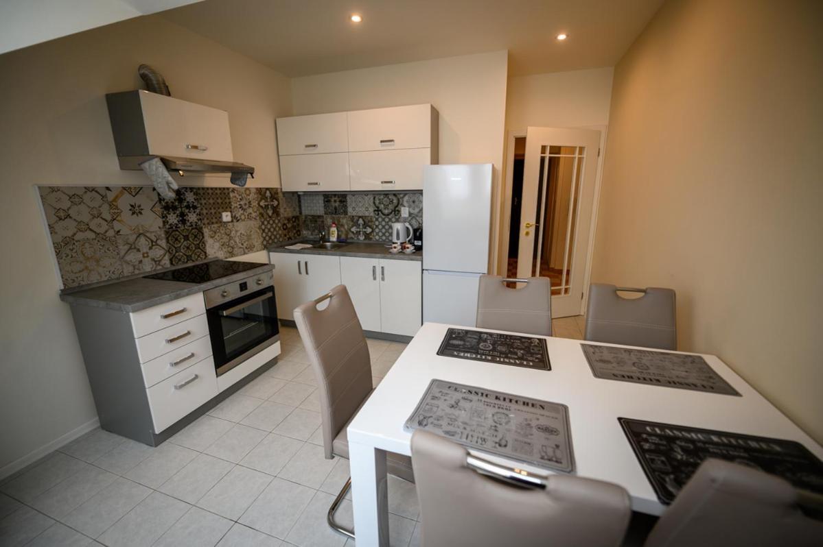 Apartment U Krale - 2 Jicin