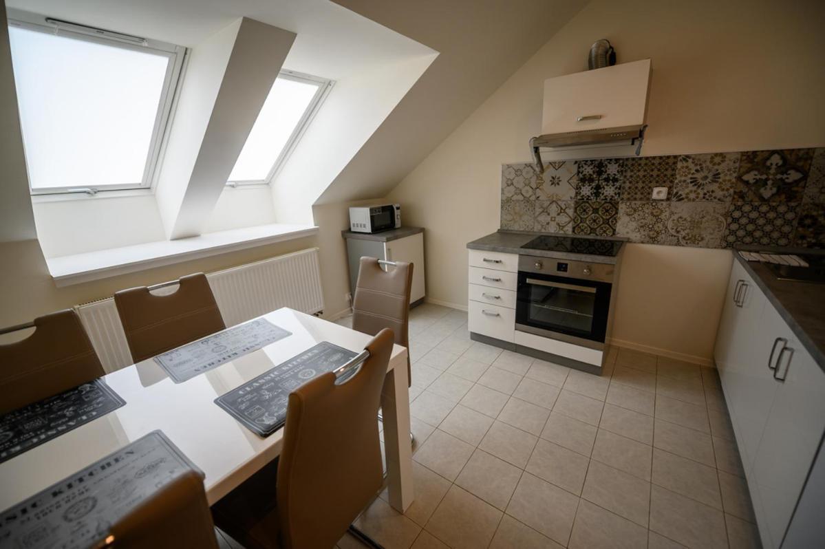 Apartment U Krale - 2 Jicin